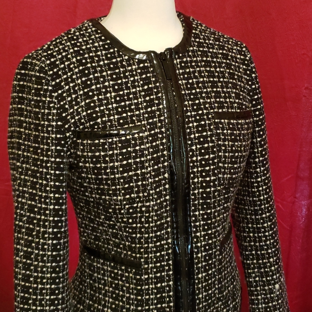 Jacket - Picture 2 of 8